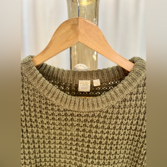 TWIK from Simons, green sweater small - Picture 3 of 5